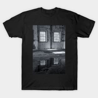 Convict Precinct, Cockatoo Island, Sydney, NSW, Australia T-Shirt